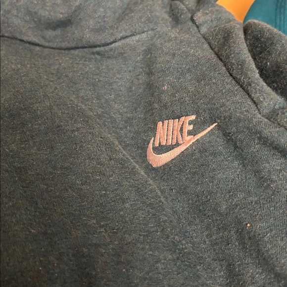 Nikedark green hoodie Sweatshirt - Picture 3 of 5